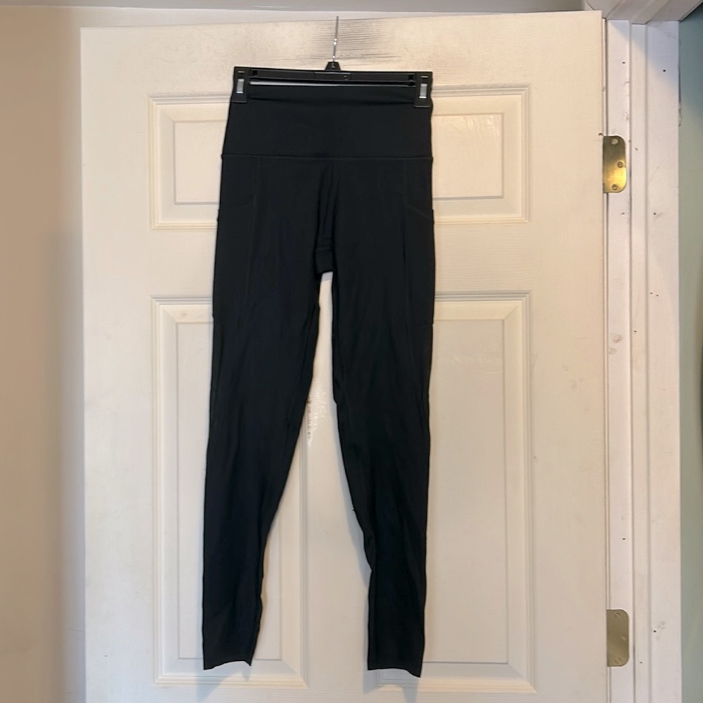 Offline by aerie Black Leggings Size Medium